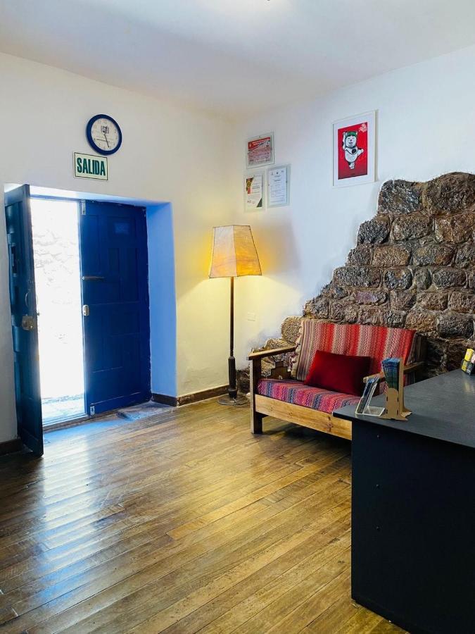 Flying Dog Hostel Cusco Extérieur photo