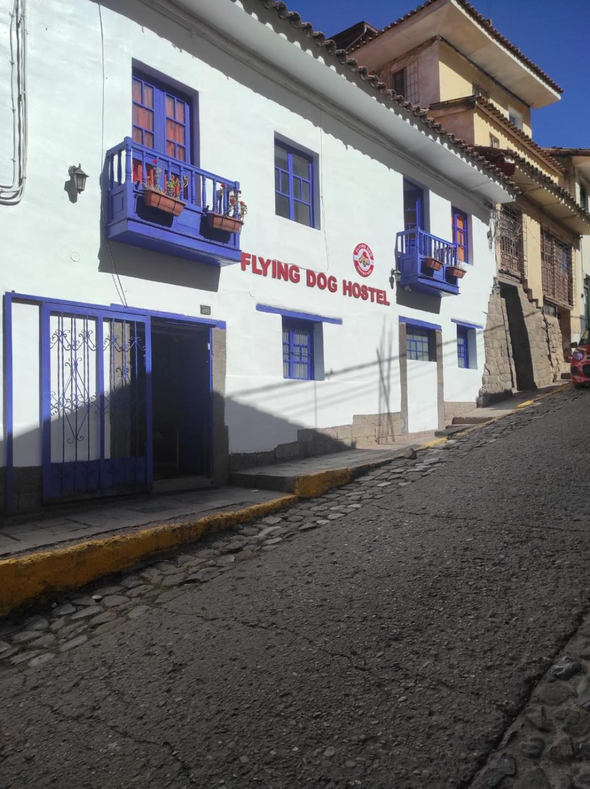 Flying Dog Hostel Cusco Extérieur photo